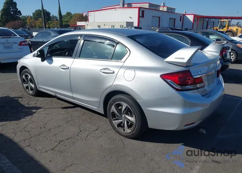 2015 Honda Civic Lx z USA, uszkodzony, nr VIN 2HGFB2F5XFH536690